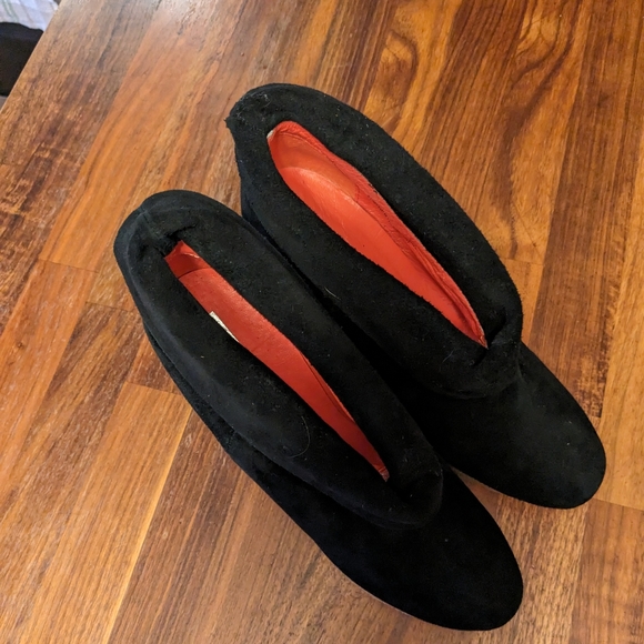 Suade Wedge Booties Brand New size 9.5 - Picture 10 of 10